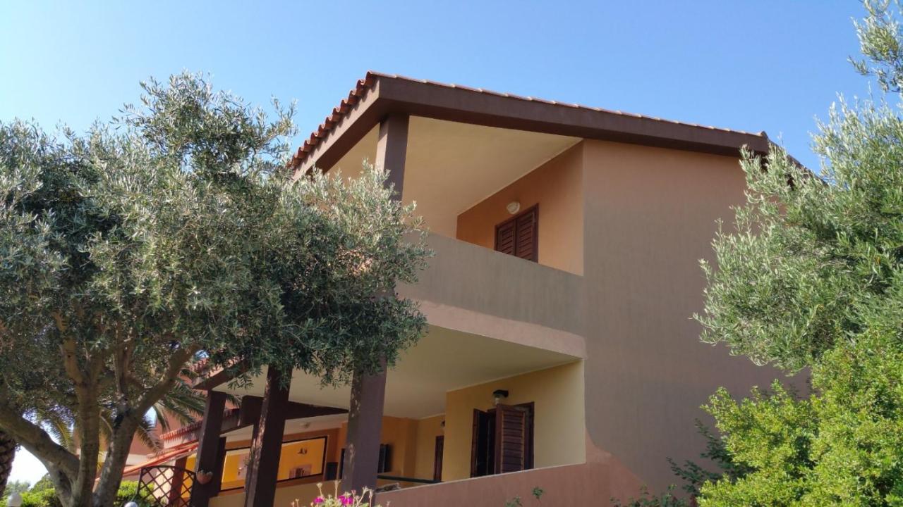 Casa Teresa Lägenhet Costa Rei Exteriör bild