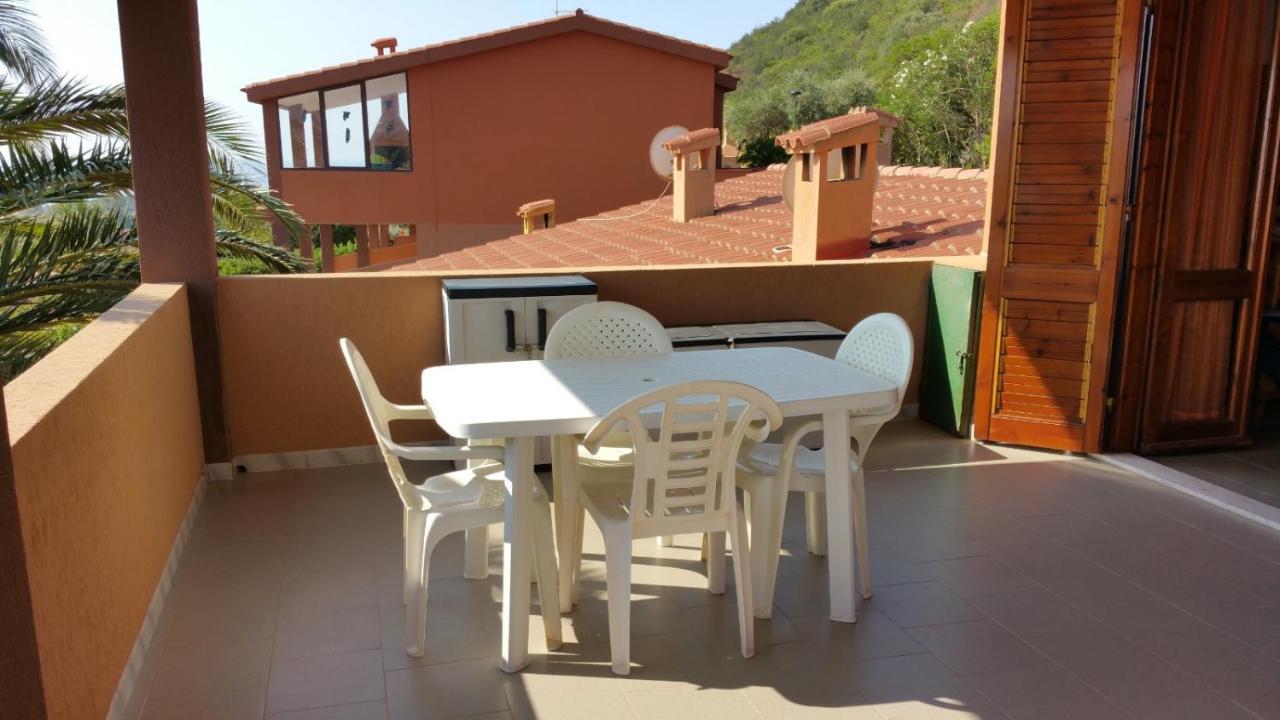 Casa Teresa Lägenhet Costa Rei Exteriör bild